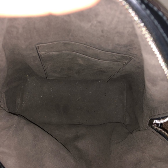 Gucci small back pack and wallet - Picture 7 of 11